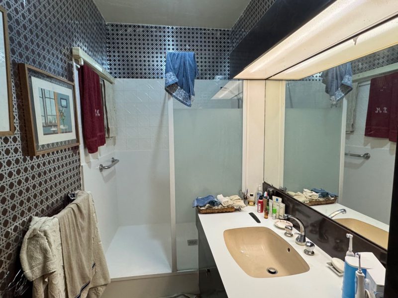 PARIS 7 – Saint-Do  –  Vente Nue-Pro  - H 72 ans  100 m² - Photo 3