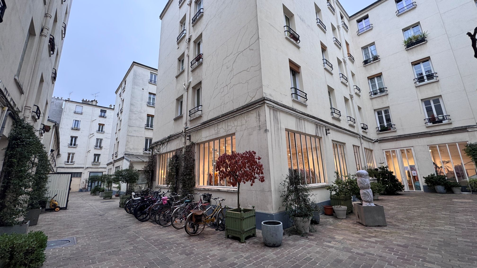 PARIS 11ème - Bastille - Grand 2 pièces 47 m²