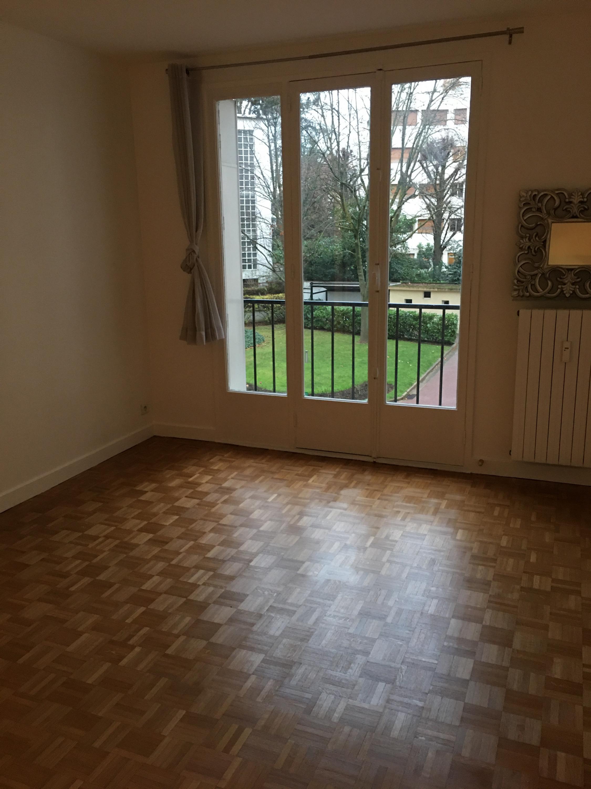 Neuilly sur Seine Bd Victor HUGO 2p 45m²
