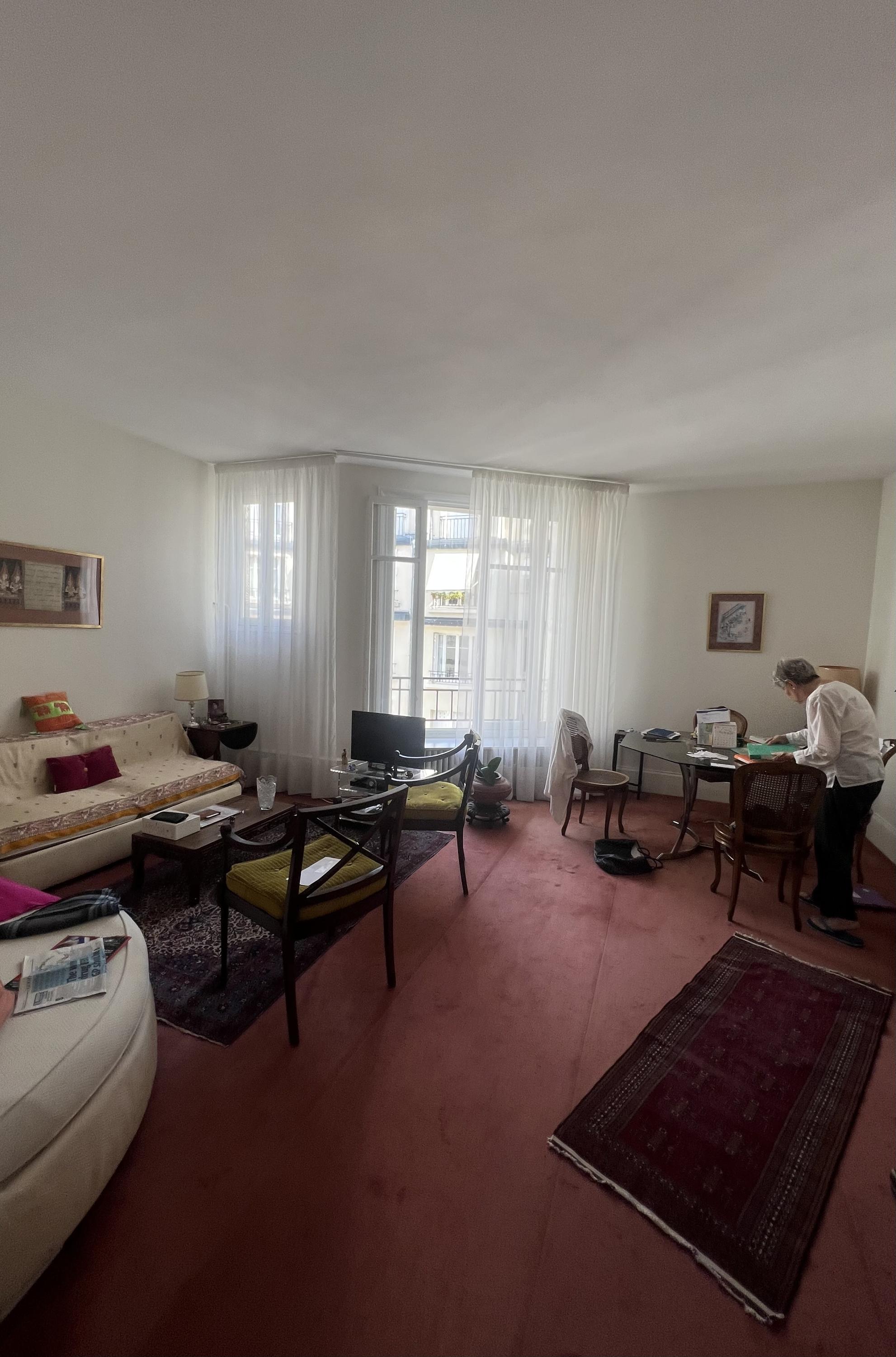 Trocadéro viager occupé femme 90 ans 2p 64m²